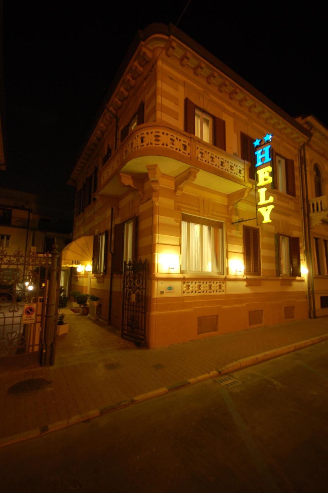 Hotel Ely 2*