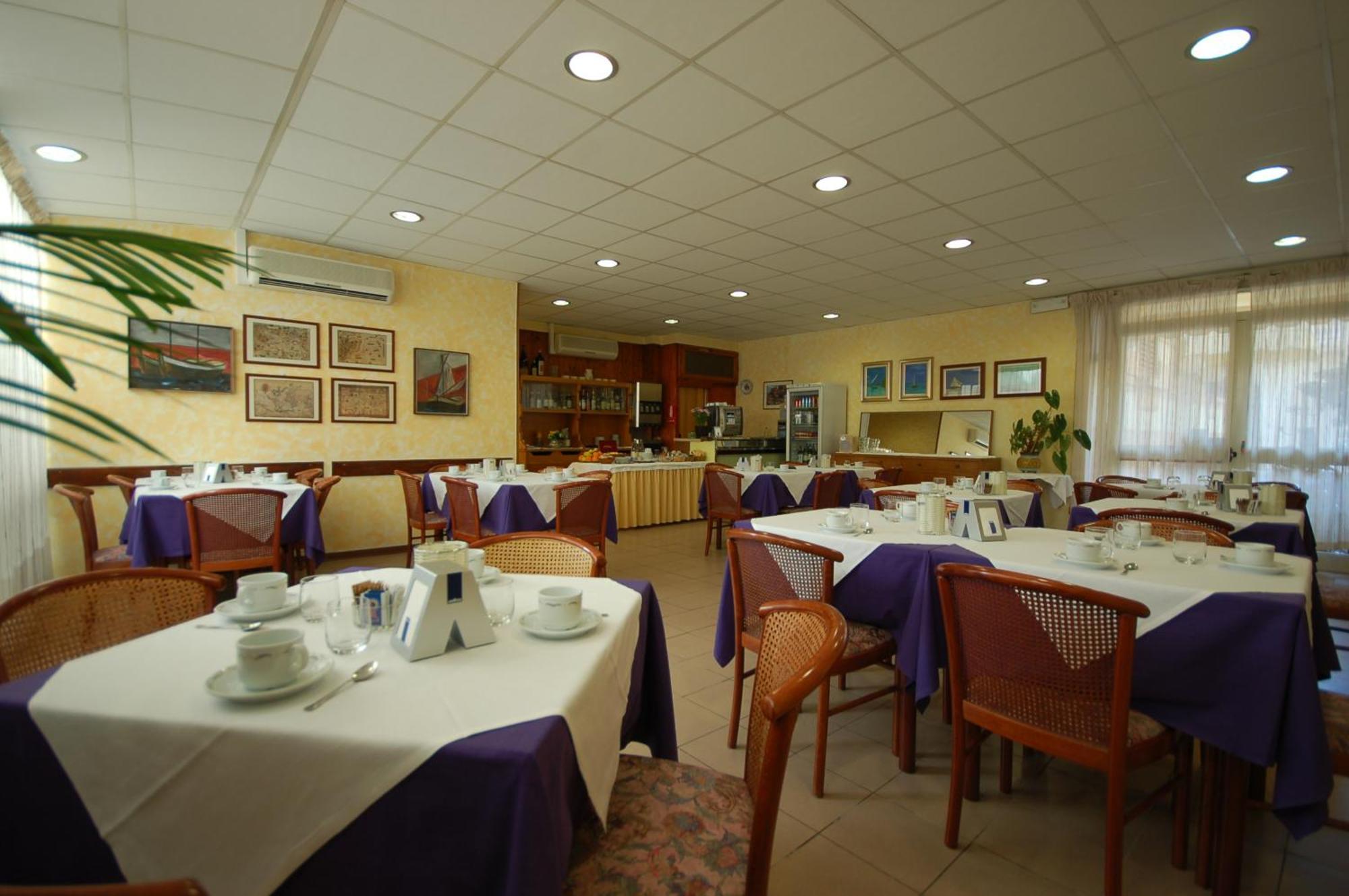 Hotel Ely