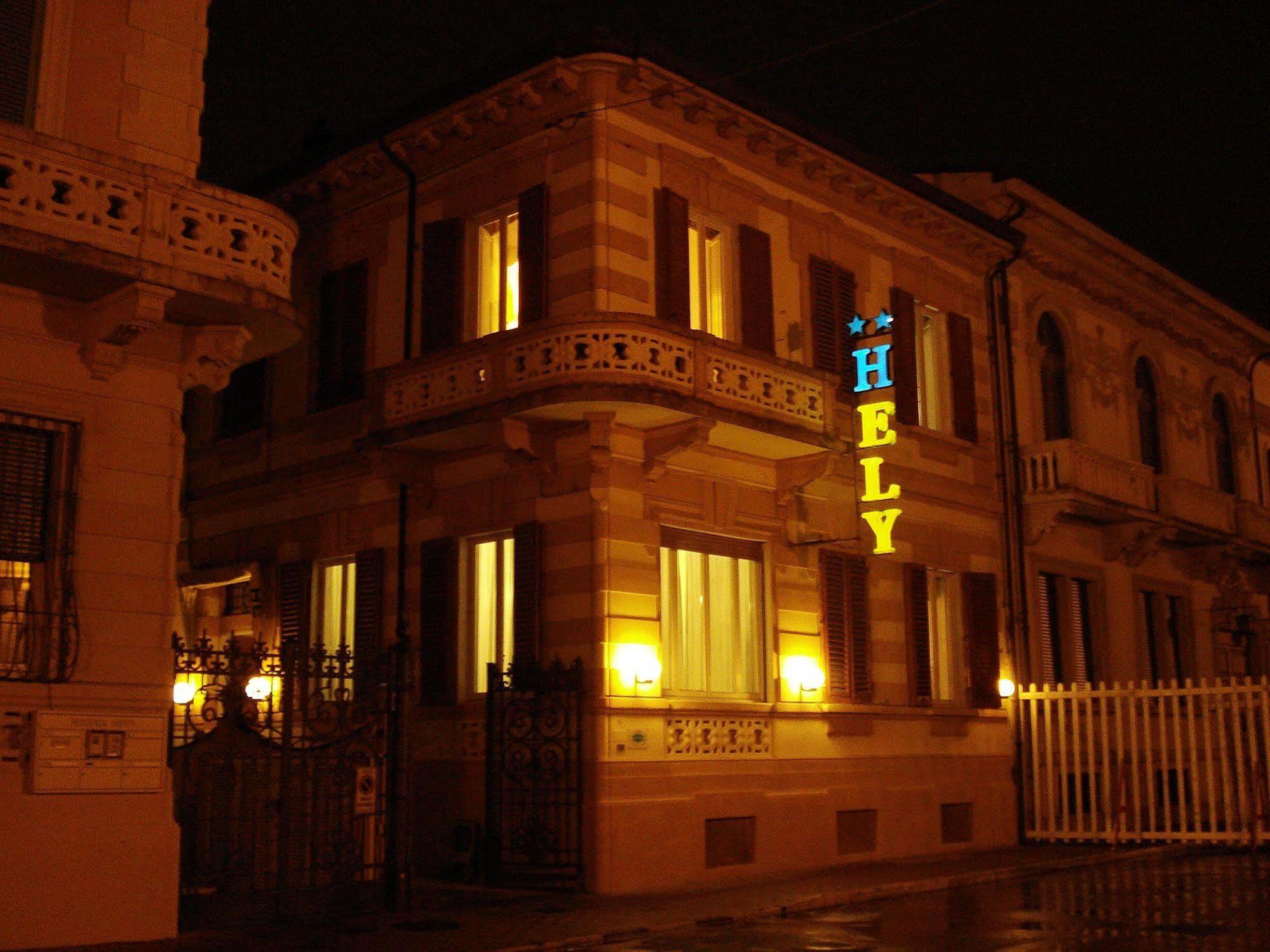 Hotel Ely 2*